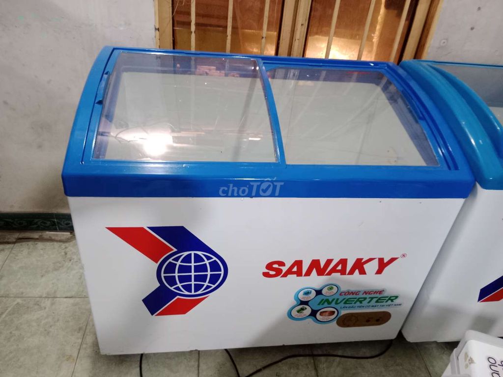 Tủ kem Sanaky 300 lít