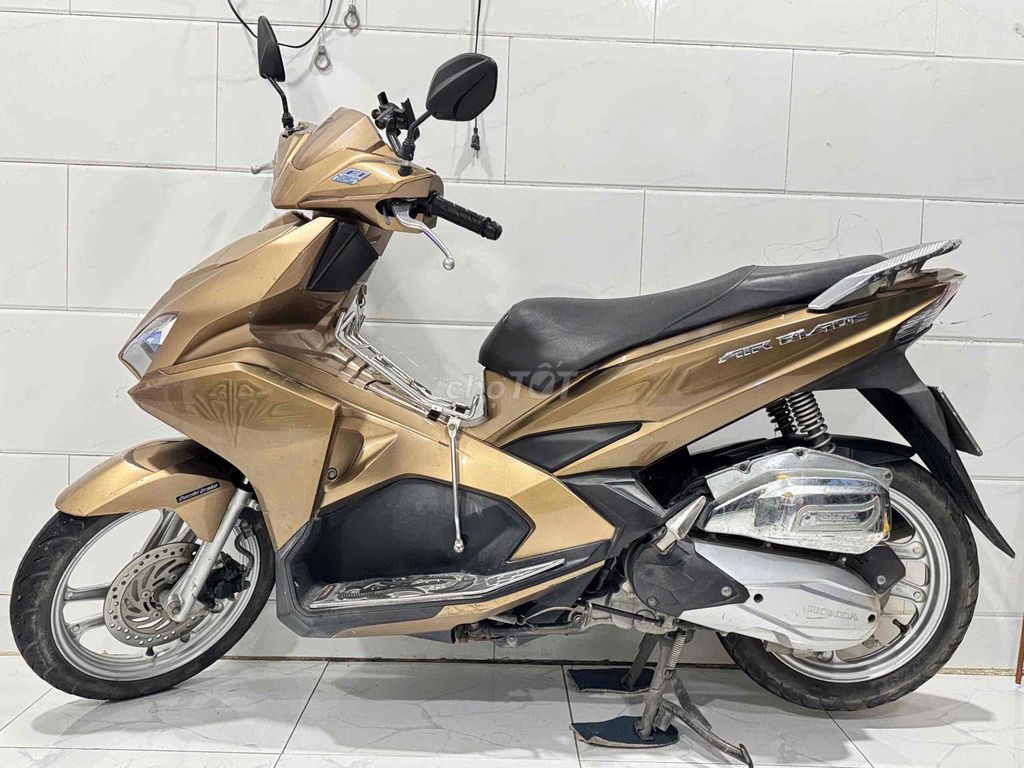 Honda Air Blade 125 Золотистый бронзовый