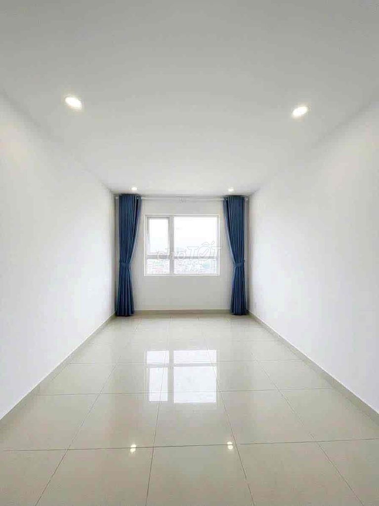 Аренда · 2 комн. · 79 м² · Quận 8, ул. Cao Lỗ
