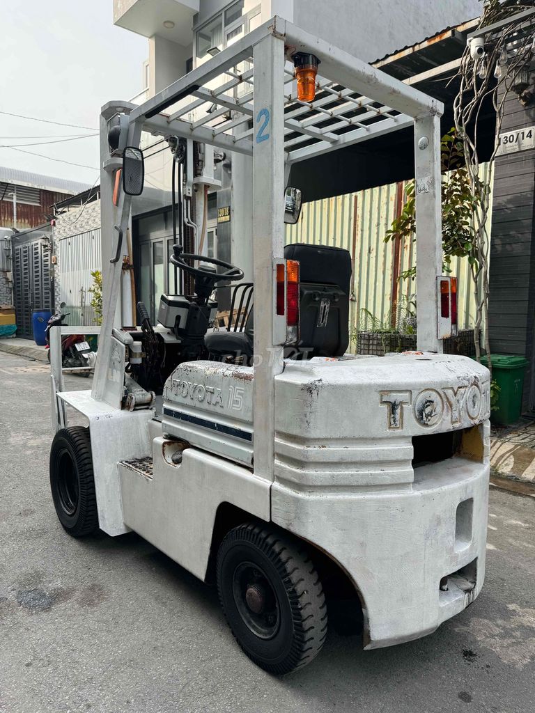 XE TOYOTA 1.5 TẤN, CÓ LẬT ĐỔ, CAO 3.5M. Mua bán Phương tiện khác tại Thành phố Thủ Đức Tp Hồ Chí Minh được đăng bởi Quốc Thanh hình 2