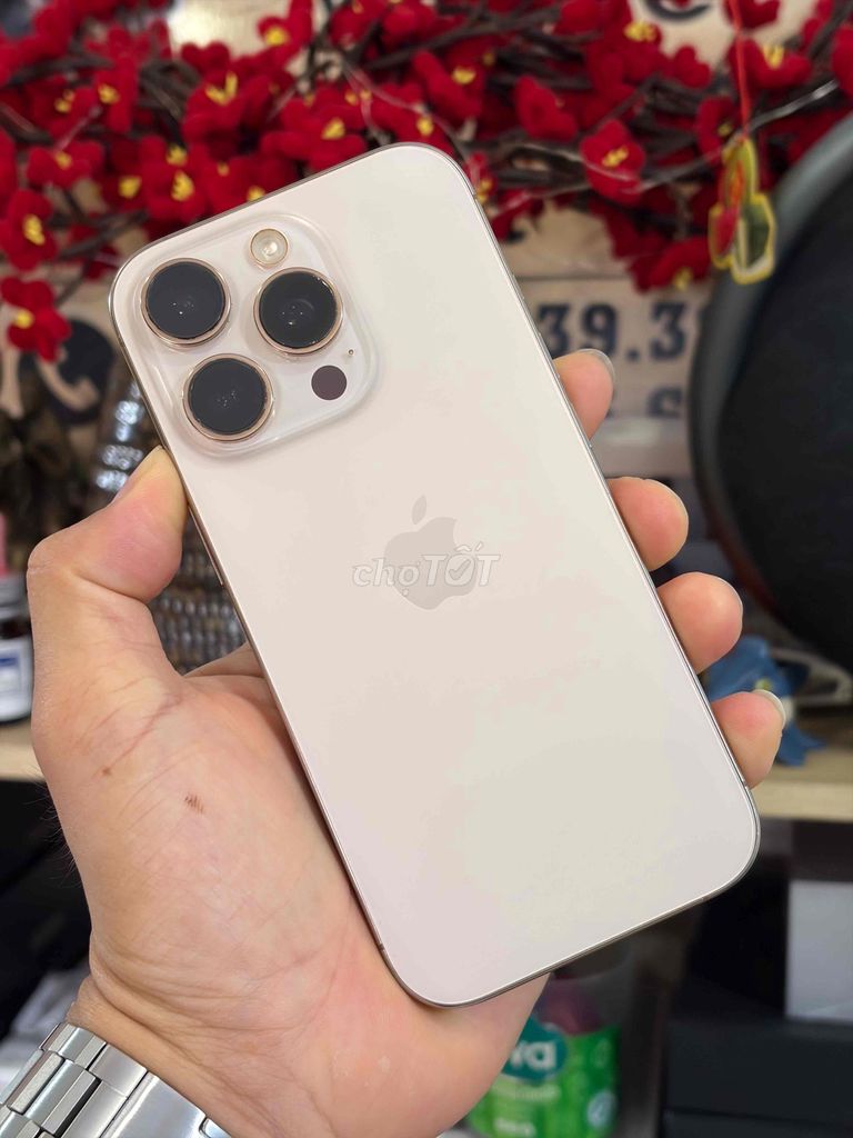 iPhone 16 Pro 128GB VN Vàng sa mạc zin áp bền đẹp. Mua bán Điện thoại tại Quận Bình Tân Tp Hồ Chí Minh được đăng bởi Triệu Phúc hình 1