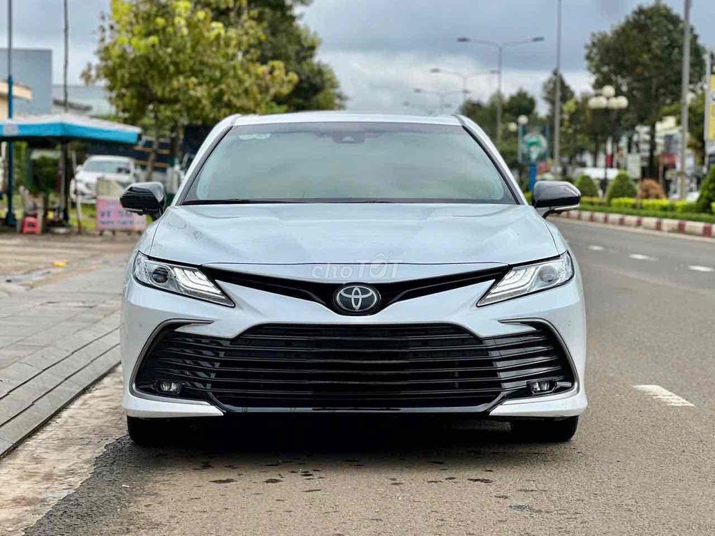 Toyota Camry 2022 2.0 Q. Mua bán Ô tô tại Quận Đống Đa Hà Nội được đăng bởi Hùng Nguyễn hình 14