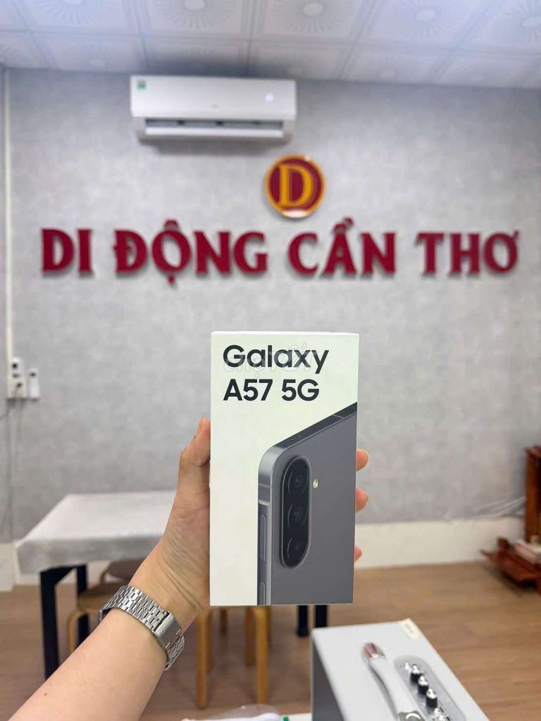 Samsung Galaxy A57 5G 12GB/256GB Xám. Mua bán Điện thoại tại Quận Ninh Kiều Cần Thơ được đăng bởi Di Động Cần Thơ hình 1