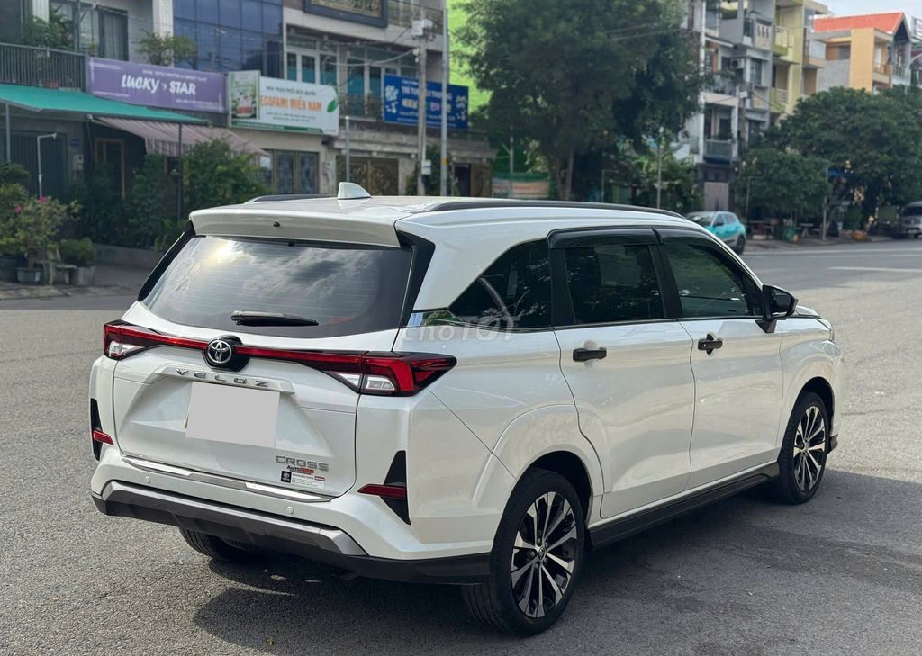 Toyota Veloz Cross Top 2023 Trắng. Mua bán Ô tô tại Thành phố Thủ Dầu Một Bình Dương được đăng bởi Oto An Suong hình 4