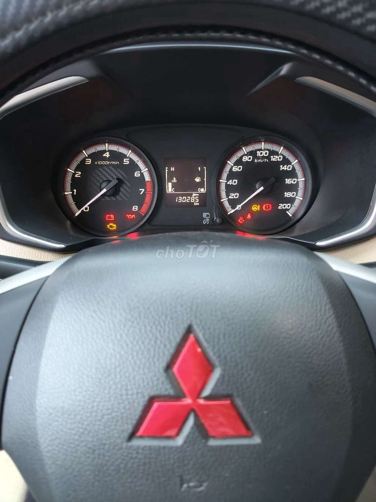 Mitsubishi Xpander 2019 Số sàn 130000 km. Mua bán Ô tô tại Huyện Hòa Vang Đà Nẵng được đăng bởi nguyentutu hình 4