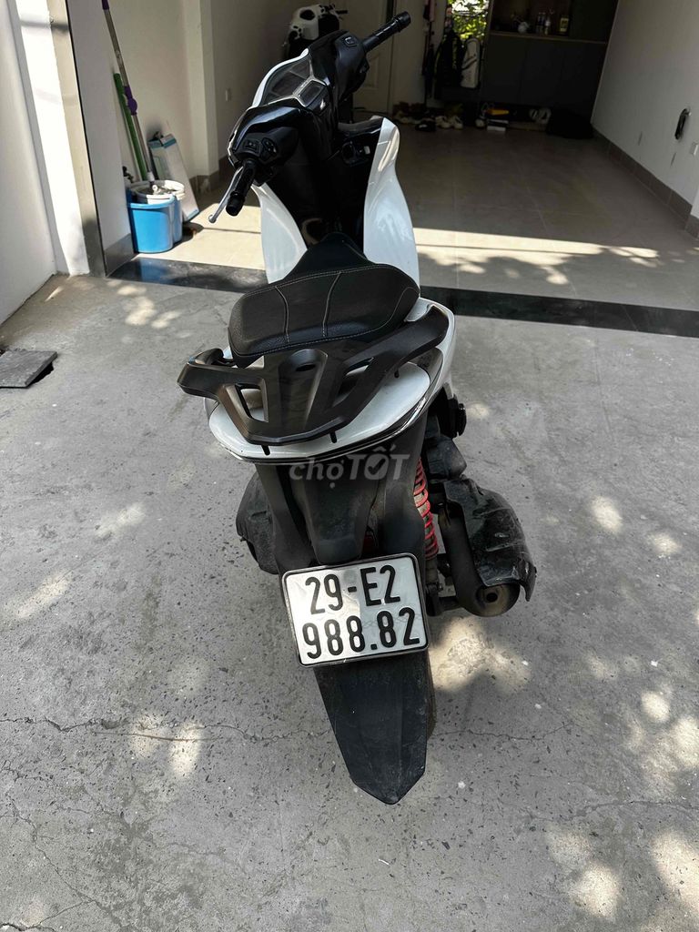 Honda SH 160 ABS 2023 Đặc biệt xám xi măng. Mua bán Xe máy tại Quận Ba Đình Hà Nội được đăng bởi King King hình 3