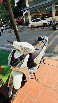 Honda SH 2016 Trắng Nguyên zin. Mua bán Xe máy tại Quận Nam Từ Liêm Hà Nội được đăng bởi Trung