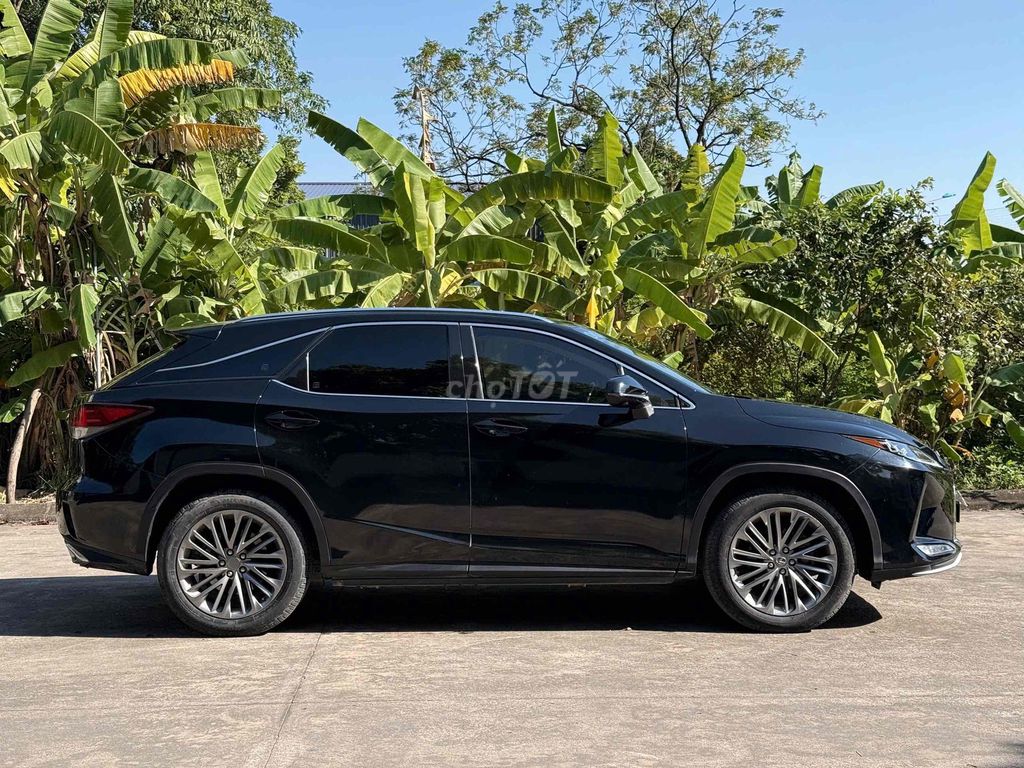Lexus RX 350 2016 Đen 90000 km. Mua bán Ô tô tại Quận Ba Đình Hà Nội được đăng bởi Phú Việt hình 3