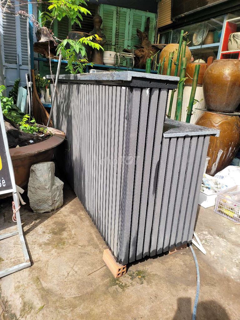 Bàn quầy pha chế Sắt đá hoa cương Xám đã sử dụng. Mua bán Bàn ghế tại Huyện Nhà Bè Tp Hồ Chí Minh được đăng bởi mua bán uy tính hình 1