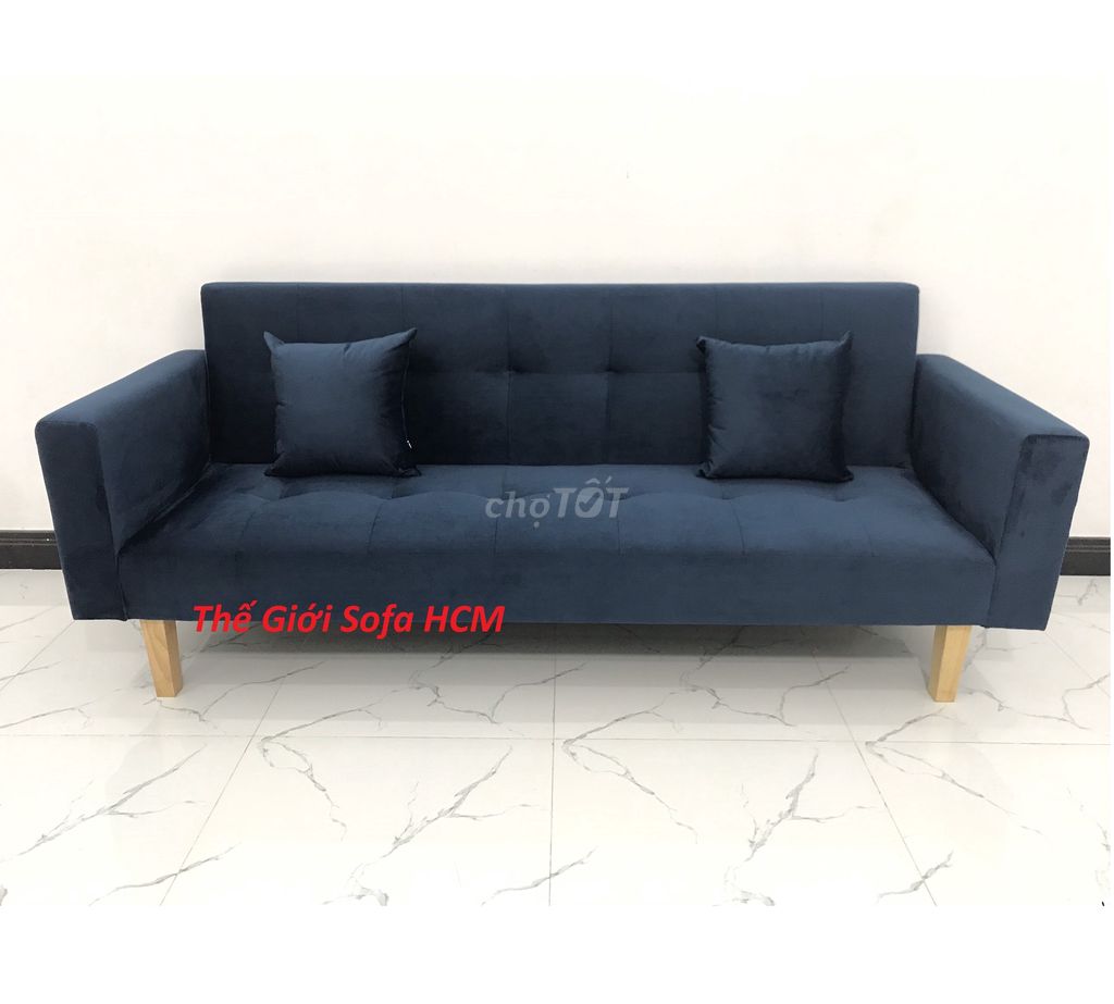 Bộ ghế sofa băng giường màu đỏ đô nhung ở Cần Thơ