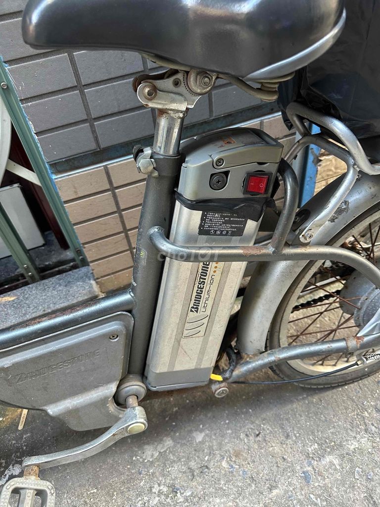 thanh li chiêc xe đap điên. Mua bán Xe điện tại Quận Hoàng Mai Hà Nội được đăng bởi Quang Vinh  hình 1