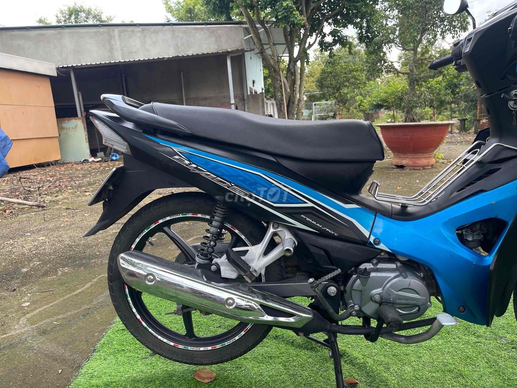 cần bán wave blade. Mua bán Xe máy tại Thị xã Phú Mỹ Bà Rịa - Vũng Tàu được đăng bởi Lê  Thanh Hải  hình 11
