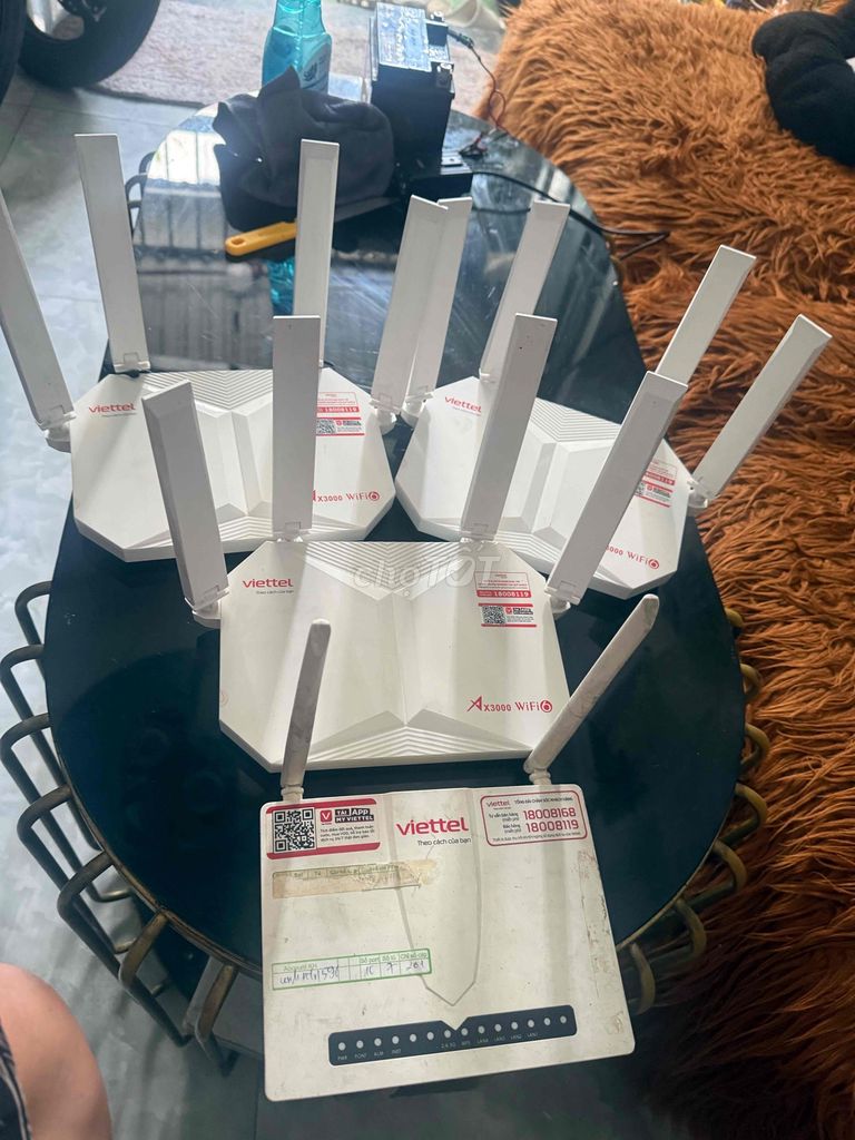 Modem và Mesh Viettel Trắng Đã sử dụng. Mua bán Phụ kiện (Màn hình, Chuột...) tại Quận 12 Tp Hồ Chí Minh được đăng bởi Gió Đông Buồn hình 1
