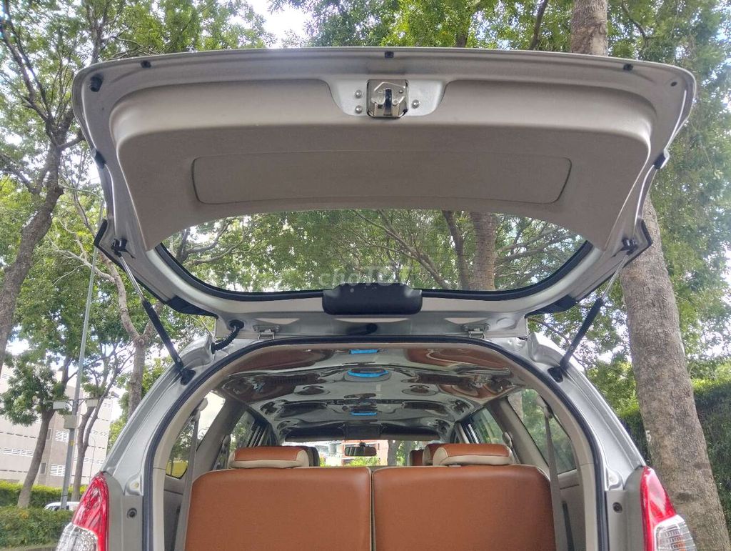 XE NHÀ INNOVA 2014. MÁY 2.0G.MÁY RẤT ÊM XE ZIN 90%. Mua bán Ô tô tại Quận Tân Bình Tp Hồ Chí Minh được đăng bởi Văn Thiện hình 15