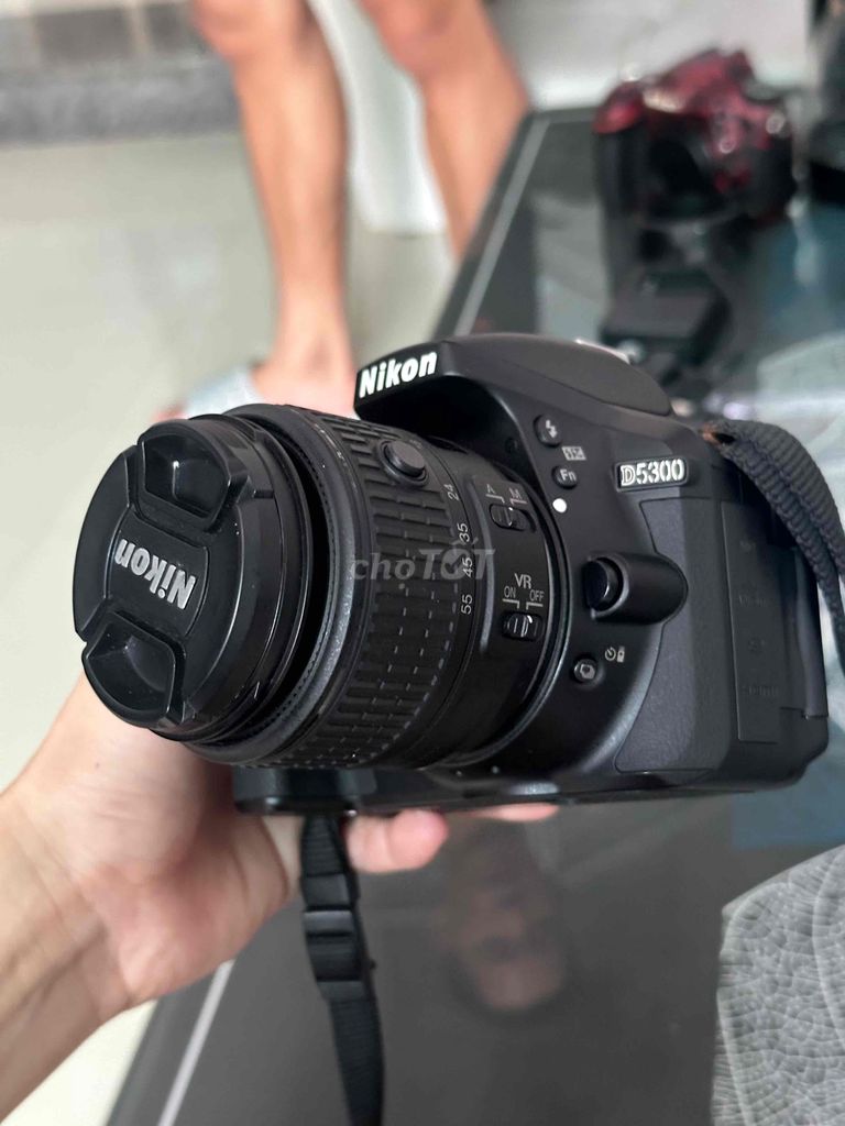 Máy ảnh Nikon D5300 ống kính 18-55mm Đen cũ. Mua bán Máy ảnh, Máy quay tại Quận Thanh Khê Đà Nẵng được đăng bởi Lê Văn Thống hình 1