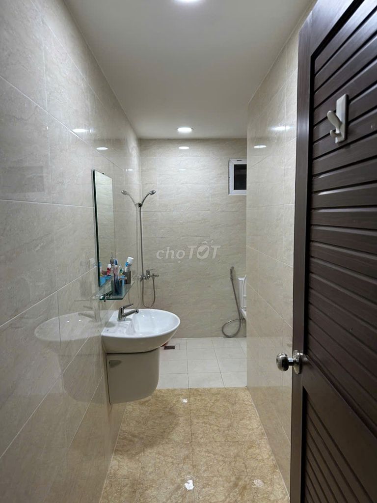 Cần bán gấp căn hộ cao ốc Đất Phương Nam