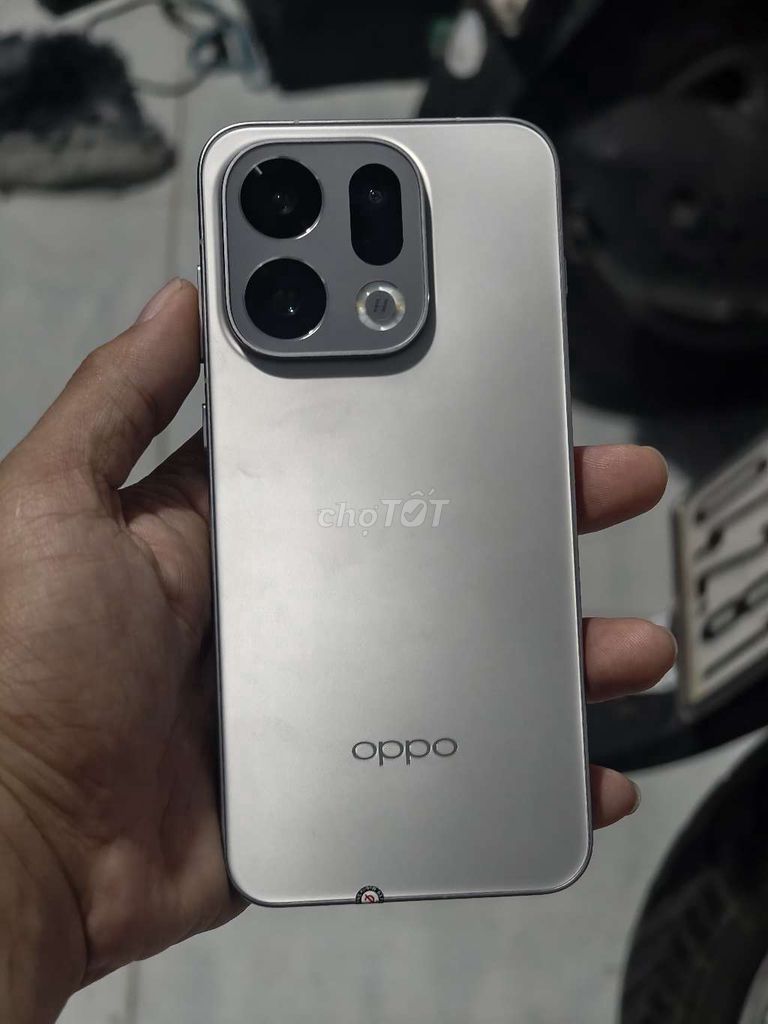 Oppo Find X9 TiTan Like new. Mua bán Điện thoại tại Huyện Hòa Vang Đà Nẵng được đăng bởi tuấn hình 1