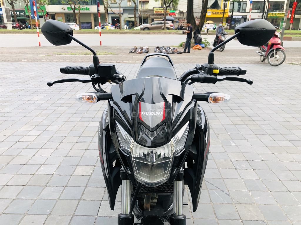 SUZUKI GSX 150 BAN DIT NGUYÊN ZIN BIỂN 29. Mua bán Xe máy tại Quận Nam Từ Liêm Hà Nội được đăng bởi MAI HÒA hình 5