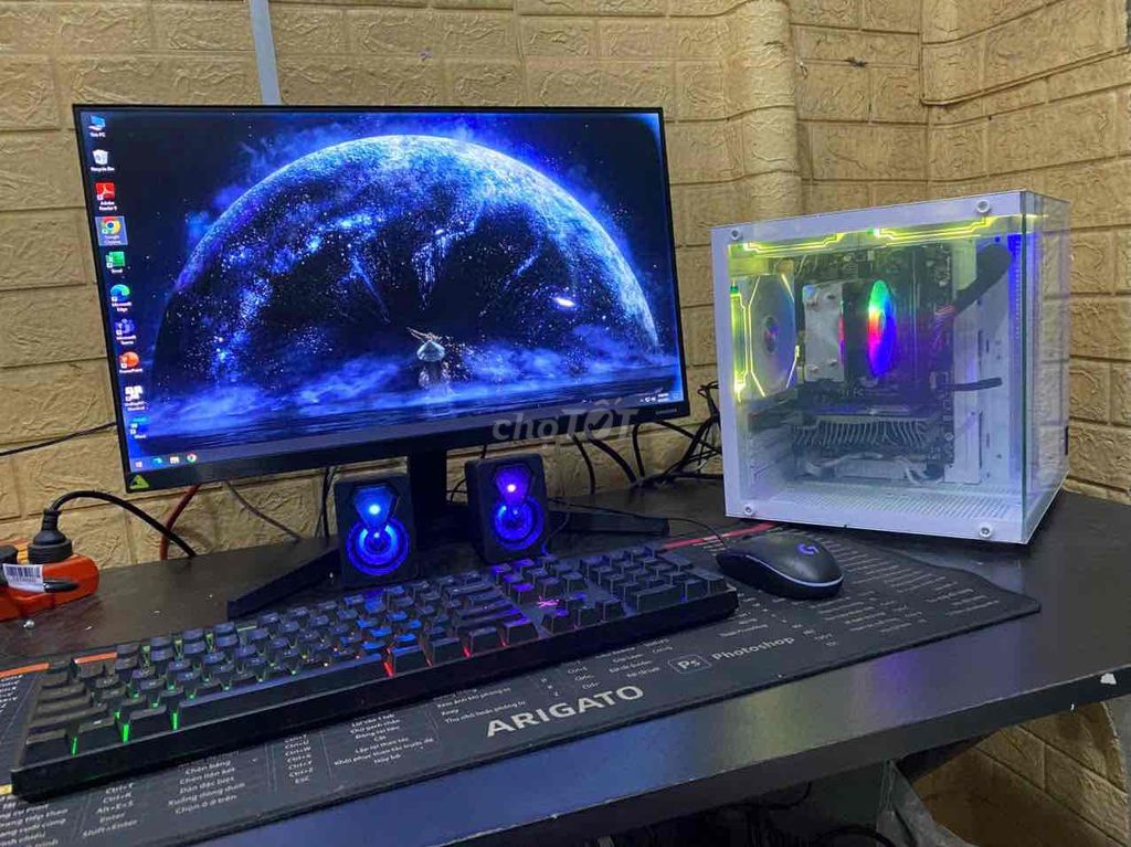 Sale bộ xeon chiến lm,fifa. Mua bán Máy tính để bàn tại Thành phố Huế Thừa Thiên Huế được đăng bởi Nguyễn Trương Nhật Quang hình 1
