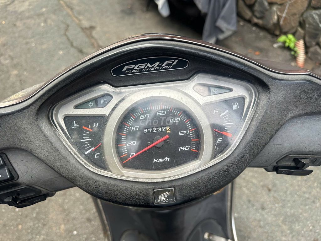Honda Lead 110cc 2011 bs 59h1-09351