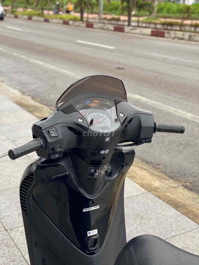 sh 150 nhập ý. Mua bán Xe máy tại Thành phố Qui Nhơn Bình Định được đăng bởi MrPhuc hình 4