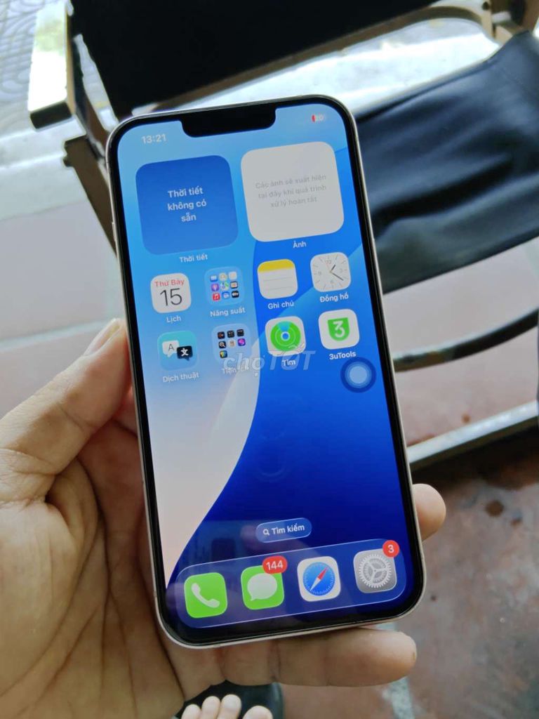 Apple iPhone 13 128GB Trắng Đã sử dụng. Mua bán Điện thoại tại Quận Liên Chiểu Đà Nẵng được đăng bởi Công Lực hình 1