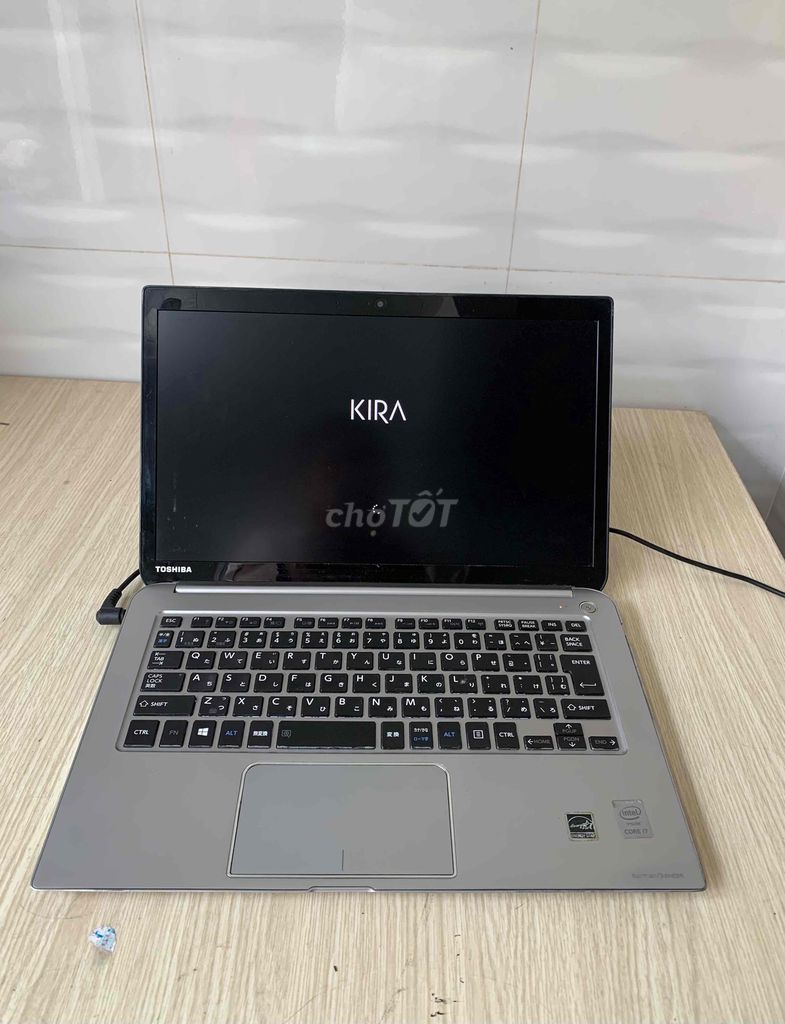 laptop toshiba kira book core i7