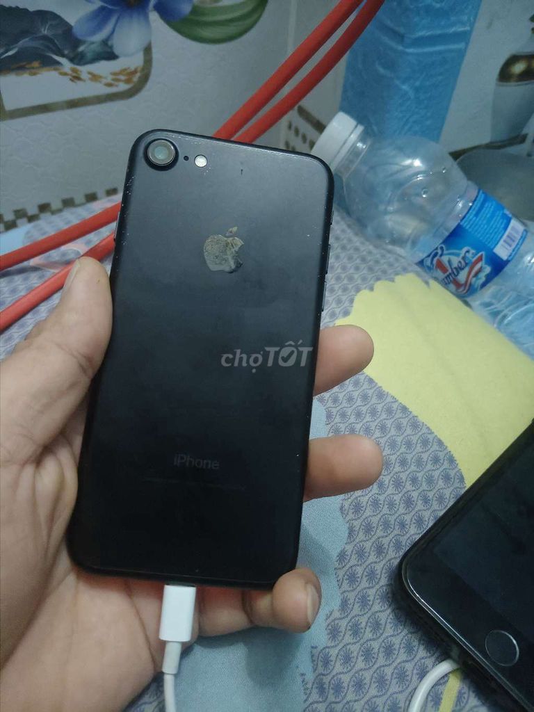 Apple iPhone 7 128GB Đen Đã sử dụng. Mua bán Điện thoại tại Thành phố Thuận An Bình Dương được đăng bởi Minh Nguyen hình 1