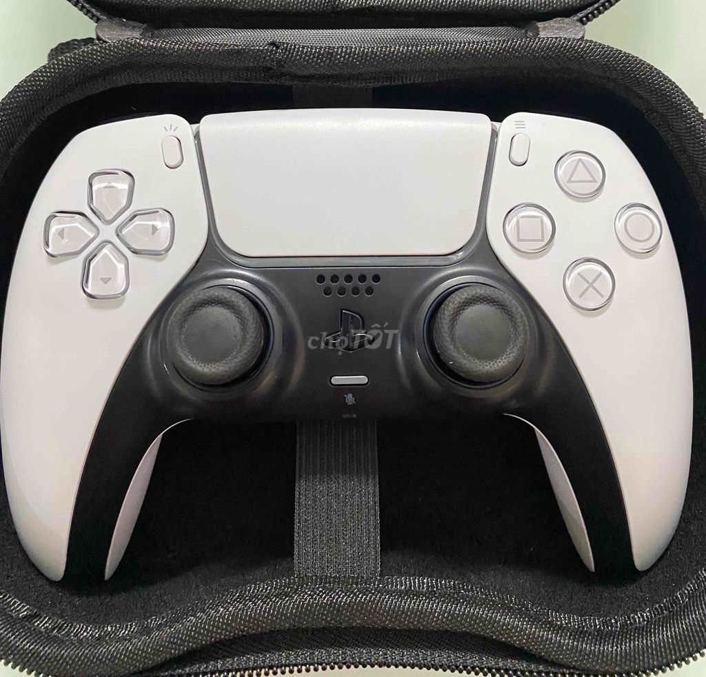 Tay cầm chơi game Sony DualSense. Mua bán Thiết bị chơi game tại Quận 1 Tp Hồ Chí Minh được đăng bởi Huỳnh duy di hình 1