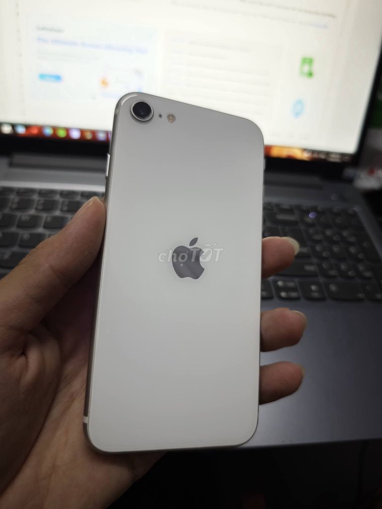 Apple iPhone SE 2 64GB Bạc 99%. Mua bán Điện thoại tại Quận 1 Tp Hồ Chí Minh được đăng bởi Hội Đồ Điện Tử hình 1