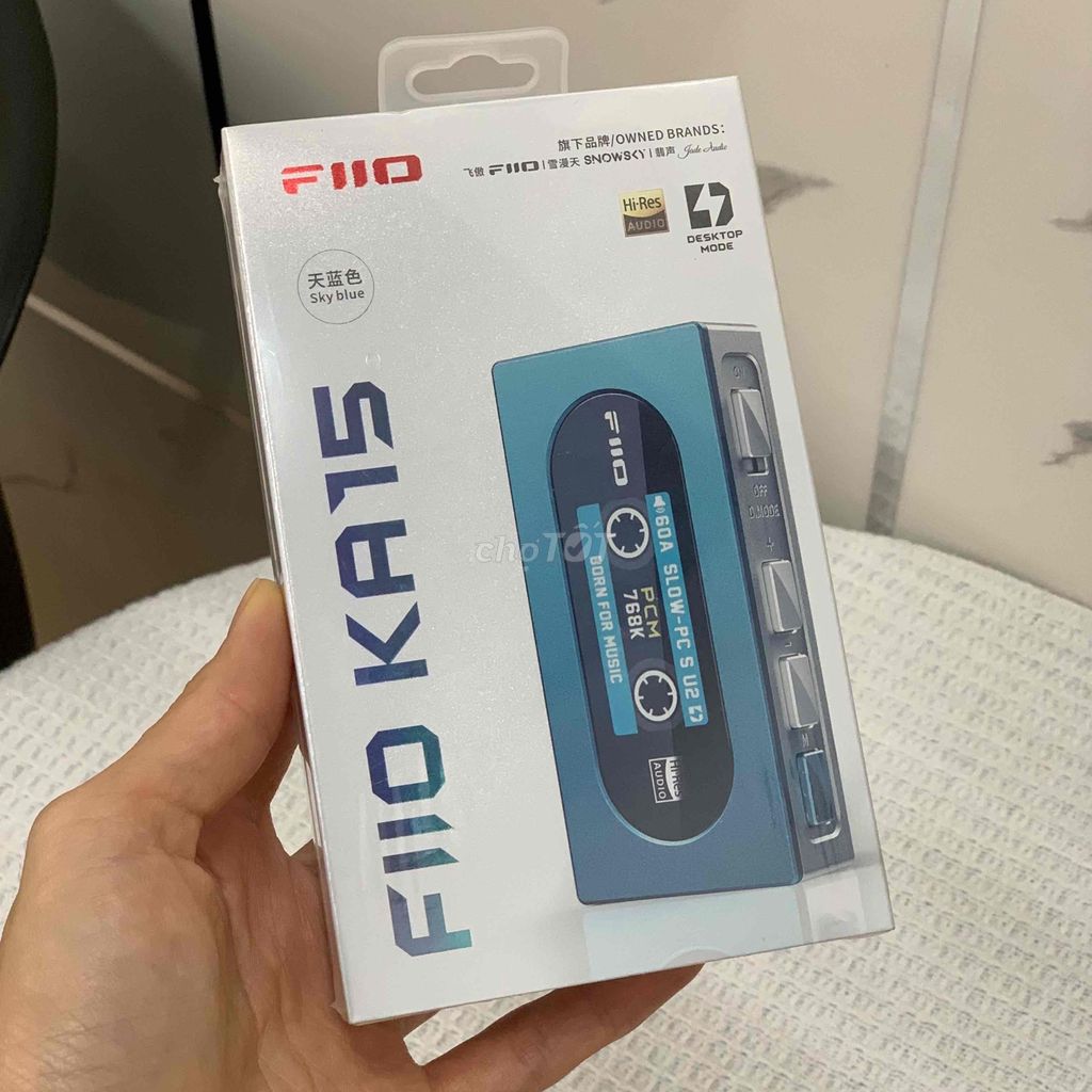 Amp/dac FiiO KA15 New Blue thiết kế tính cách mạng