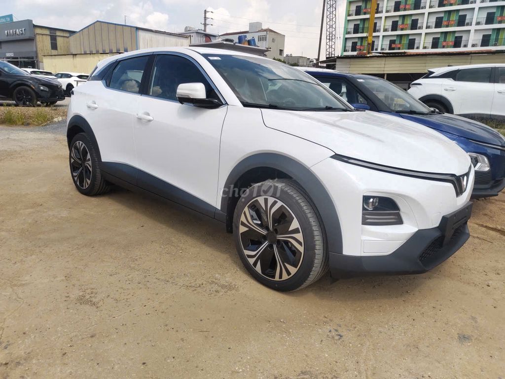 Vinfast VF6 ECO màu trắng 2025 có xe và hồ sơ. Mua bán Xe điện tại Huyện Thường Tín Hà Nội được đăng bởi Nguyễn Tín hình 2