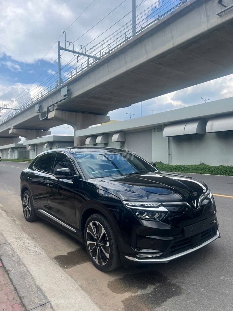 VinFast VF8 2023 Plus - 36204 km. Mua bán Ô tô tại Thành phố Biên Hòa Đồng Nai được đăng bởi Bùi Hoàng Quân hình 5