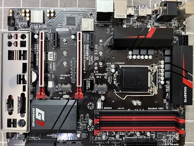 Main Gigabyte Z170 Gaming mod Xeon E3 V5 V6. Mua bán Linh kiện (RAM, Card...) tại Quận Thanh Xuân Hà Nội được đăng bởi Dương Thành