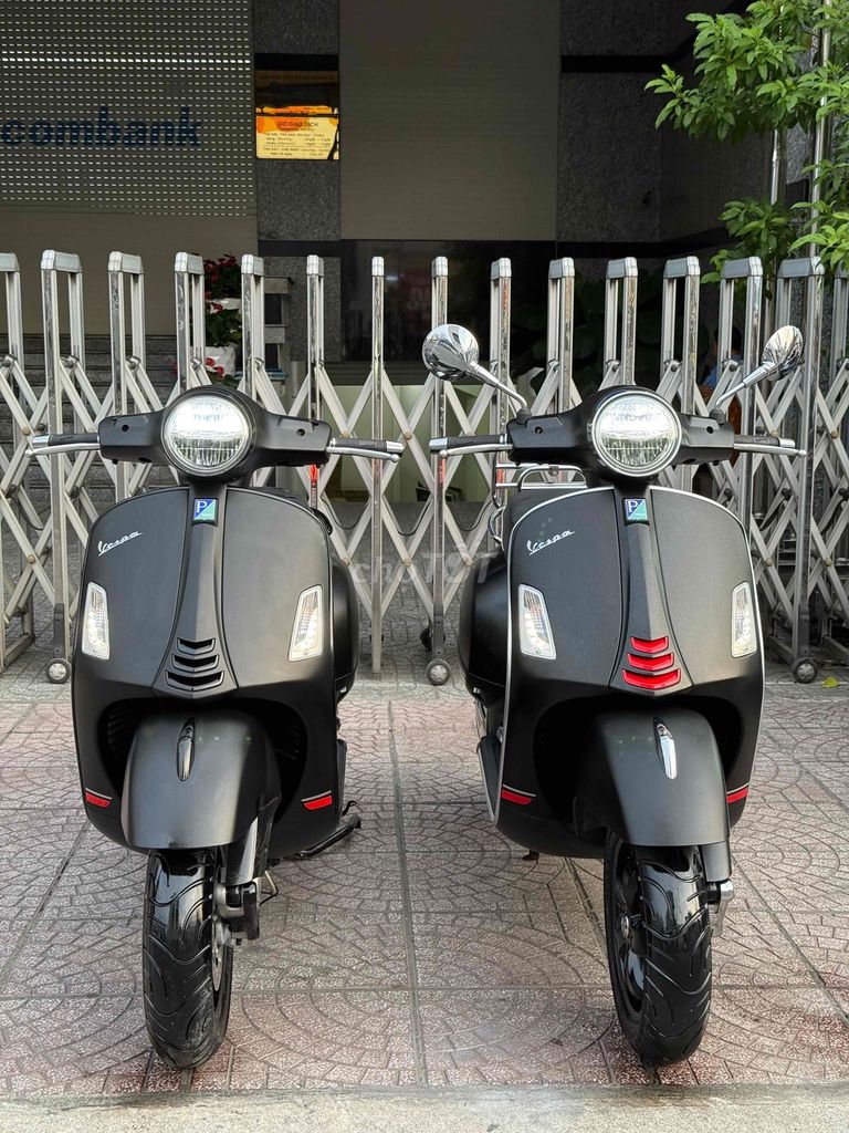 Vespa GTS S 150 150 2022 chính chủ xe đẹp mới 90%. Mua bán Xe máy tại Quận Phú Nhuận Tp Hồ Chí Minh được đăng bởi VESPA Piaggio Quốc Vương  hình 1