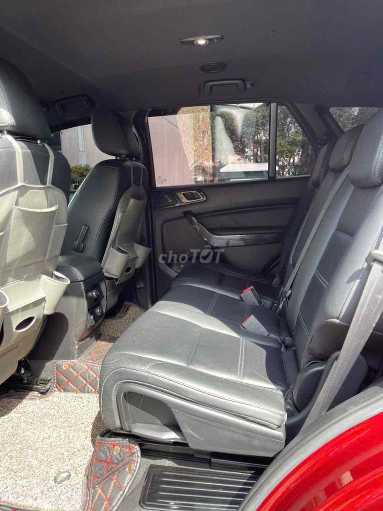 Ford Everest 2020 Titanium 2.0L AT 4x2 - 34000 km. Mua bán Ô tô tại Quận Tân Bình Tp Hồ Chí Minh được đăng bởi Sài Gòn Ford hình 6