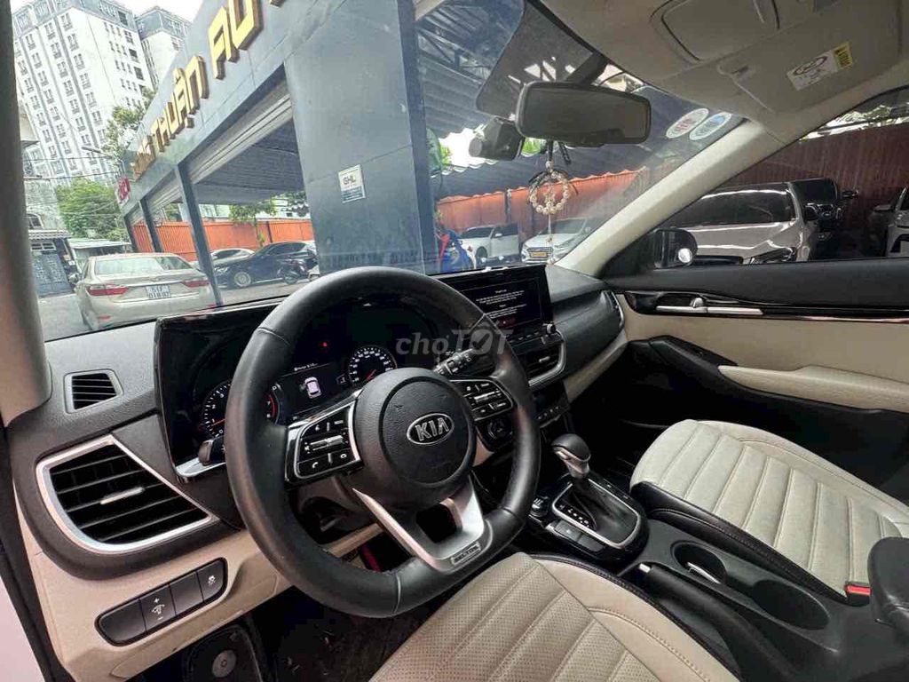Kia Seltos 2022 Premium 1.4 AT - 34000 km. Mua bán Ô tô tại Quận Gò Vấp Tp Hồ Chí Minh được đăng bởi Thái Tiên hình 5