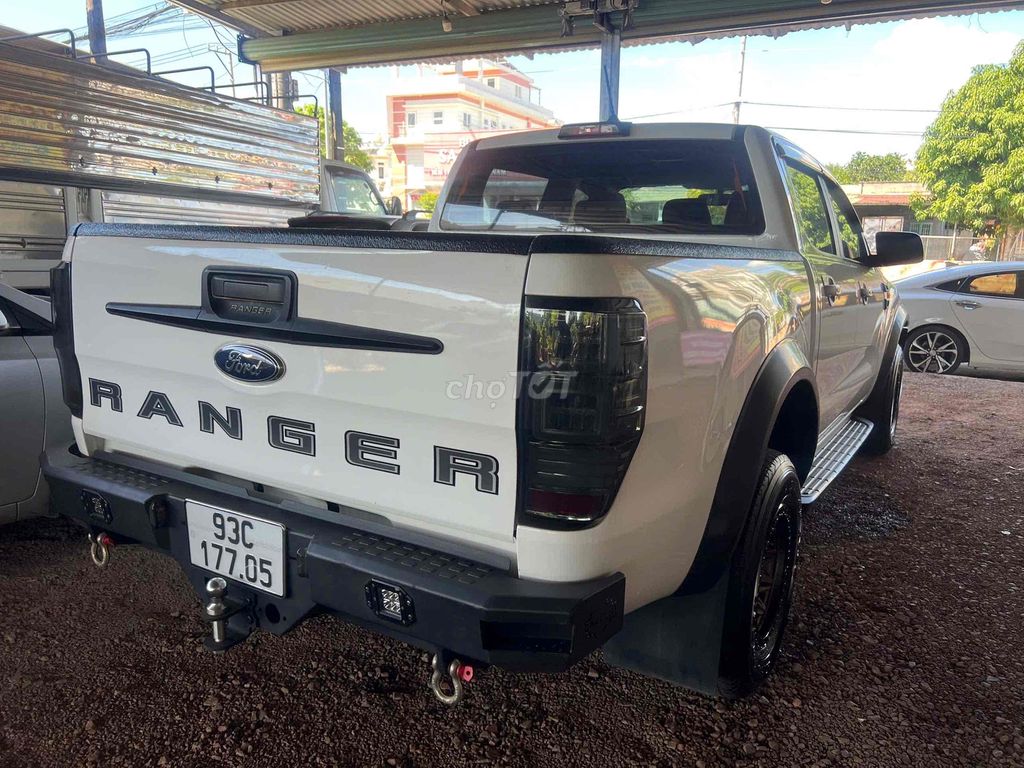 Ford Ranger 2020 2.2 XLS full đồ chơi 50 củ