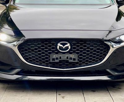 Mazda 3 Deluxe 2020. Mua bán Ô tô tại Quận Long Biên Hà Nội được đăng bởi Đức Trung