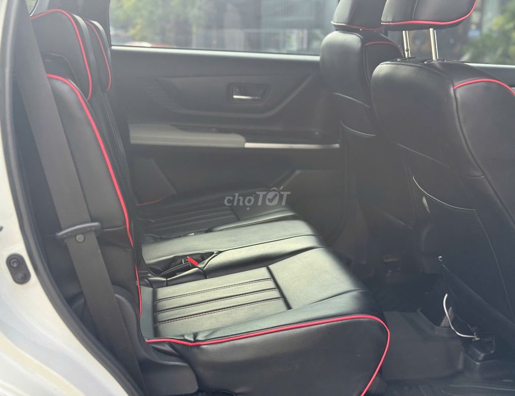 Toyota Veloz Cross Top 2023 Trắng. Mua bán Ô tô tại Thành phố Thủ Dầu Một Bình Dương được đăng bởi Oto An Suong hình 10