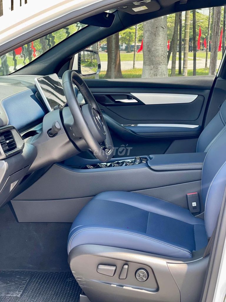 VINFAST VF 8 - MỚI XUẤT XƯỞNG 100% - GIAO NGAY!. Mua bán Ô tô tại Quận Cái Răng Cần Thơ được đăng bởi Thanh hình 11