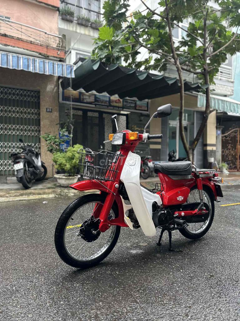 Honda Cub Nhật 50cc. Mua bán Xe máy tại Quận Thanh Khê Đà Nẵng được đăng bởi Mj Vân Nguyễn hình 2