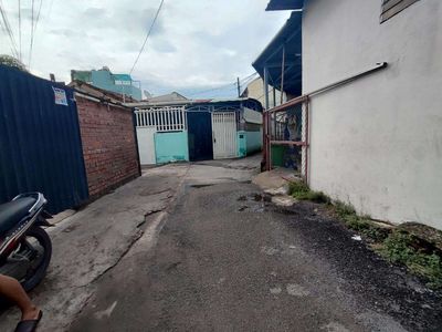 Nhà cạnh Bệnh Viện Thủ Đức ngay tâm hành chính Thủ Đức.. Mua bán nhà ở tại Thành phố Thủ Đức Tp Hồ Chí Minh được đăng bởi Trần Văn Thông