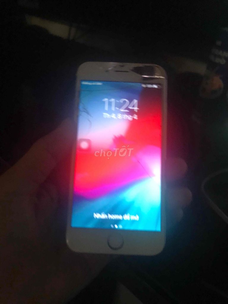 IP6 vỡ màn. Mua bán Điện thoại tại Quận Thanh Xuân Hà Nội được đăng bởi Hà xuân chung hình 1