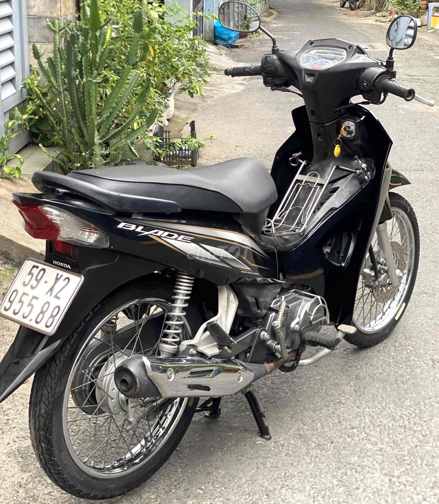 honda blade 110cc 2016 thắng đĩa máy zin xe đẹp💥💥. Mua bán Xe máy tại Quận Tân Phú Tp Hồ Chí Minh được đăng bởi Thảo vy hình 2