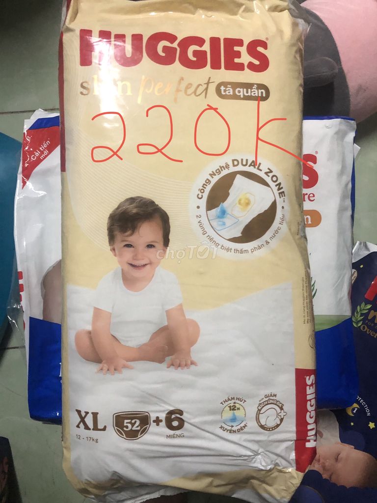 Tã huggies 220k, tã dán người lớn 90k