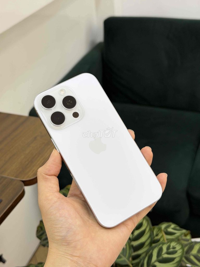 🍎𝐢𝐏𝐡𝐨𝐧𝐞 𝟏𝟔𝐏𝐫𝐨 𝐓𝐫𝐚̆́𝐧𝐠 𝟏𝟐𝟖𝐆 Đ𝐞̣𝐩 𝟗𝟖,𝟓% 𝐏𝟗𝟕 𝐆𝐢𝐚́ 𝐓𝐨̂́𝐭👇. Mua bán Điện thoại tại Quận Hải An Hải Phòng được đăng bởi Phạm Huyền Hoàng Dũng Mobile  hình 1