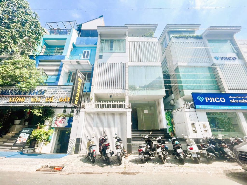 PHỐ HOA - PHAN XÍCH LONG Q.PHÚ NHUẬN ( 8X18M - HẦM 3 TẦNG ) 68 TRIỆU