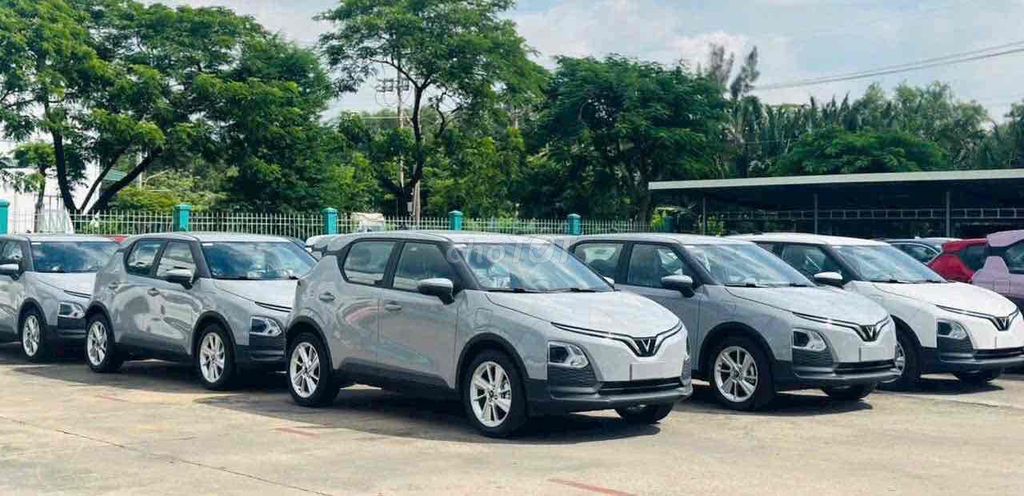 VinFast VF5 Plus - Mua xe 0Đ vay 100%. Mua bán Ô tô tại Thành phố Thủ Đức Tp Hồ Chí Minh được đăng bởi Võ Long Vinfast Thủ Thiêm SG hình 3
