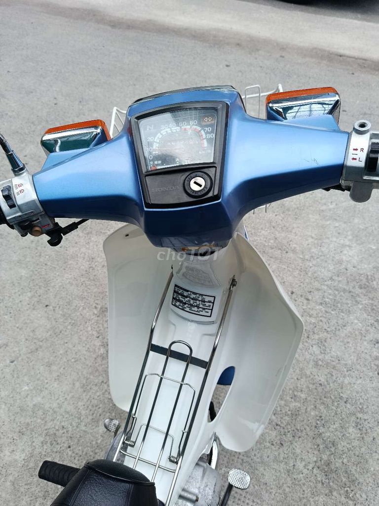 Xe còn rất rất nhiều đồ zin. Mua bán Xe máy tại Quận Phú Nhuận Tp Hồ Chí Minh được đăng bởi Thiên Bảo hình 2